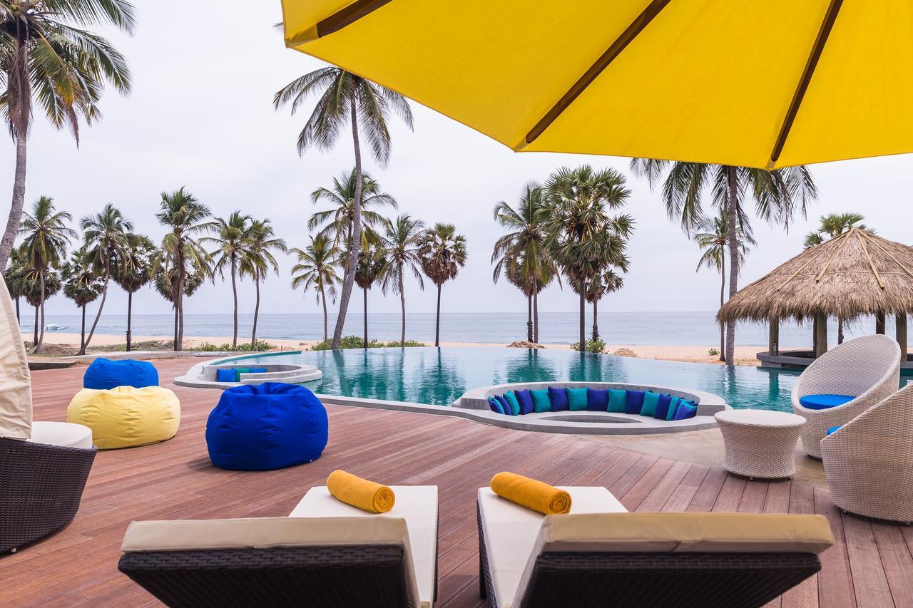 Jetwing Surf & Safari, A Luxury Reserve Arugam Bay Exteriör bild
